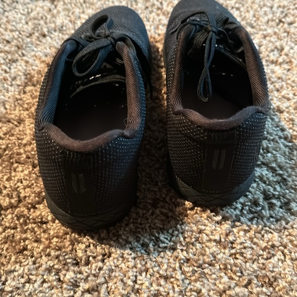 Blacked out NOBULL men’s training shoe. - Picture 2 of 4